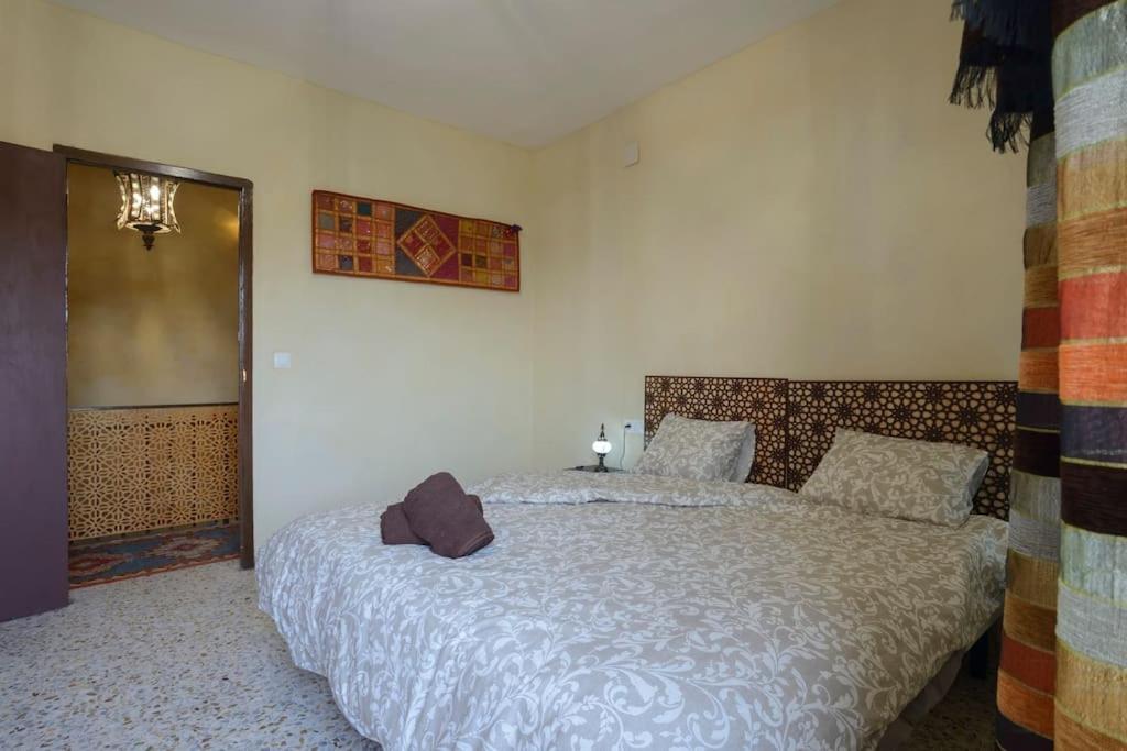 Hostal Nazari Cogollos De La Vega Exterior photo
